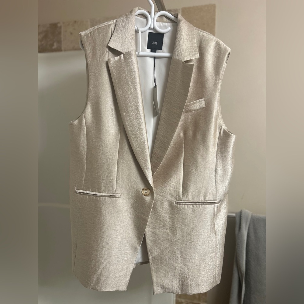 River Island Cream Vest for Formal Occasions Size UK 14 US10